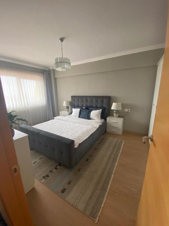 Appartement Dora City Apartament à Cluj-Napoca Extérieur photo