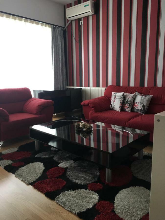 Appartement Dora City Apartament à Cluj-Napoca Extérieur photo